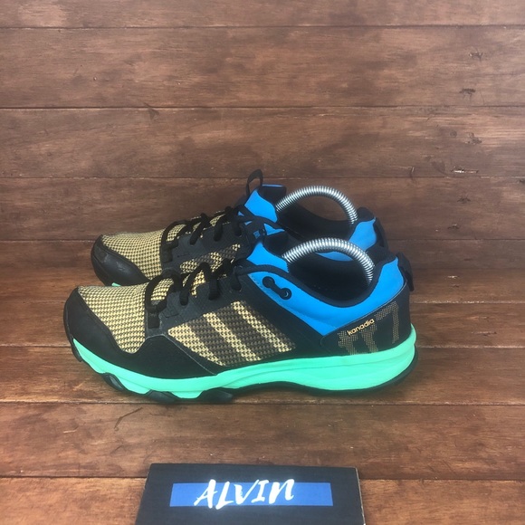 Adidas kanadia 7 trail running shoe men’s sz 8